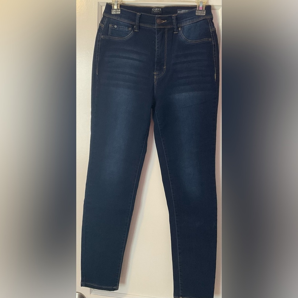 NWOT CURVE APPEAL HIGH RISE MINIMALIST JEGGING SIZE 6/28